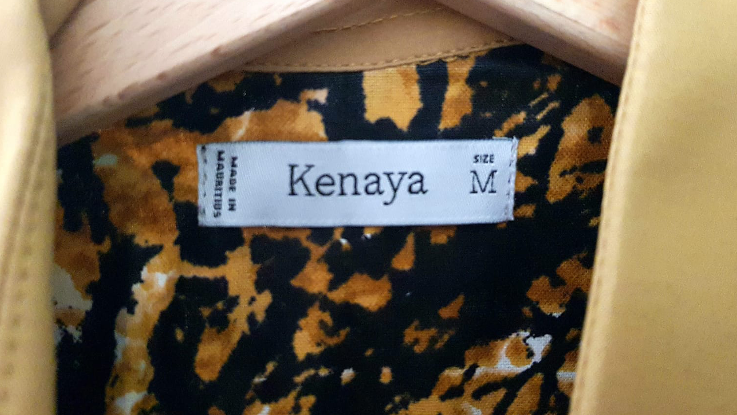  clothes Tag  Kenaya